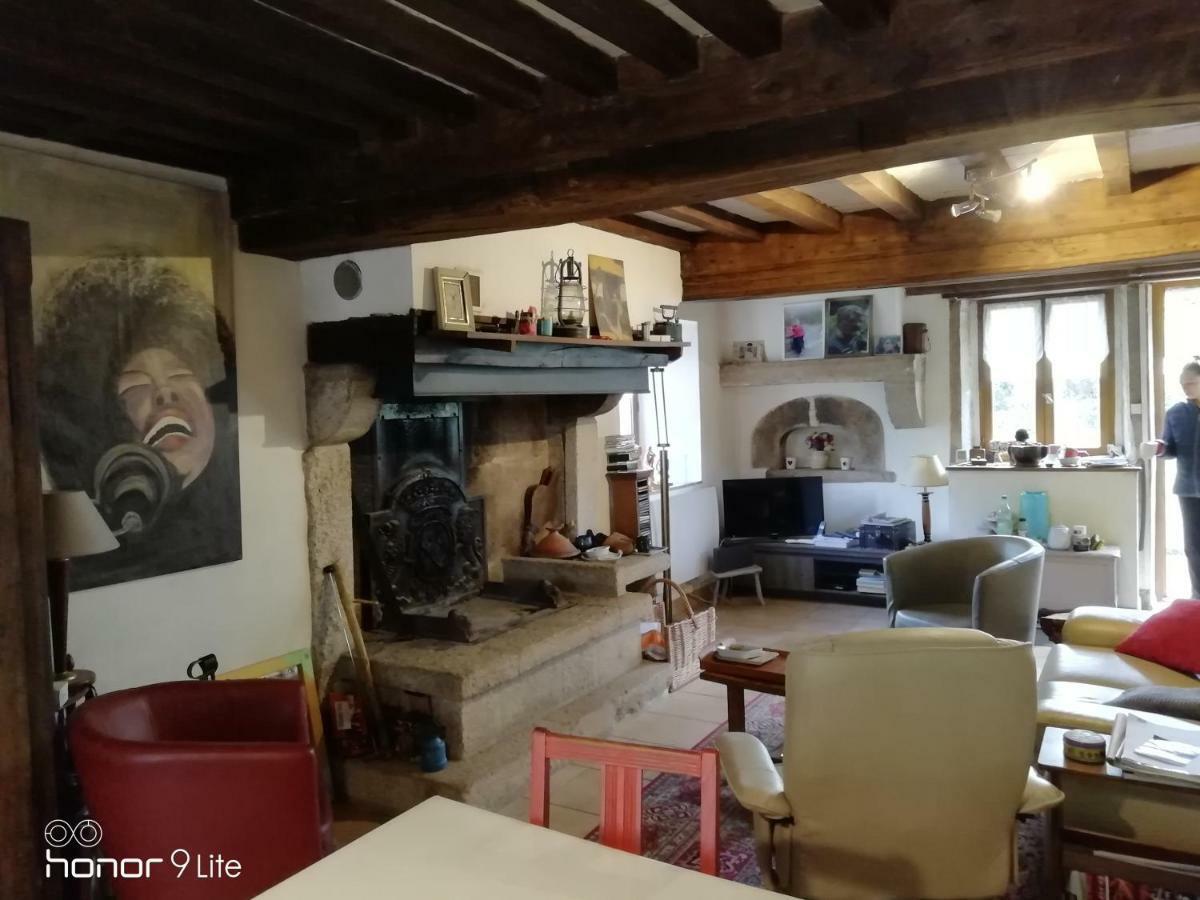 D Hôte Le Lavoir Séjour chez l'habitant Saint-Brisson